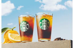 【スタバ新作】「クリア コーヒー」「シトラス クリア コーヒー」若者のリアルな声反映“苦さひかえめ”に