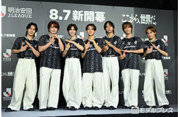 Travis Japan、東京スカイツリー点灯式登場・史上最多60種類のライティング JリーグSPアンバサダー初仕事