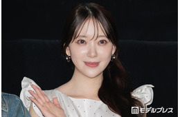 堀未央奈、ミニスカセットアップから美脚スラリ「どの角度から見ても綺麗」「大人っぽい雰囲気が素敵」と反響