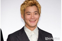 野村周平、肉体美際立つ上裸ショットにファン悶絶「綺麗な筋肉の付き方」「かっこよすぎる」