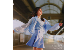 日向坂46、18thシングル「イチャイチャ虫」ジャケットアートワーク公開 テーマは“わたしは、わたしの主人公”