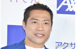 3児の父・はなわ、両親を顔出し公開 実家で食卓囲む姿に「仲良し親子」「みんなで乾杯素敵」と反響