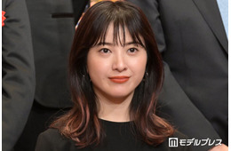 吉高由里子「東京タラレバ娘」共演女優との3ショット話題「タラレバ婆になるまで見守って」ビデオ通話に「今でも仲良いのエモい」「素敵な関係」