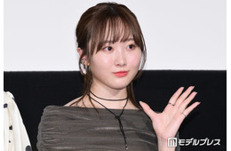 本田望結、ミニ丈トップスから美ウエストちらり「引き締まってる」「大人っぽい」と反響