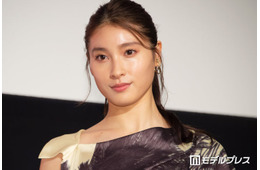 土屋太鳳「私が泣きながら」姉・炎伽との幼少期ショットに反響「泣き顔可愛い」「優しいお姉さん」