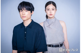 【SixTONES松村北斗＆今田美桜「白鳥とコウモリ」インタビュー】関係性は「友達の友達」初共演の2人がフラットに居られた理由