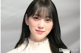 堀未央奈「第二形態」バッサリカットの新ヘアスタイル披露「綺麗な顔立ちが引き立つ」「めちゃくちゃ似合う」と反響
