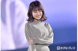 元48メンバー、ミニワンピコーデで美術館へ 美脚ショットに「思わず二度見する美しさ」「お人形さんみたい」と反響