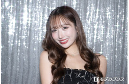 「シャッフルアイランド」伊藤桃々、メイクビフォーアフター公開「すっぴんかな」「肌ツヤツヤで綺麗」と反響
