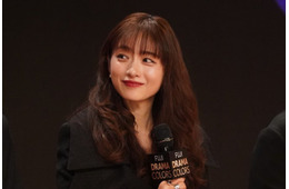 石原さとみ、JO1川西拓実は「うちのスターです」本作きっかけでアイドルを勉強 共演俳優にレクチャーも【ポリティカルパン】