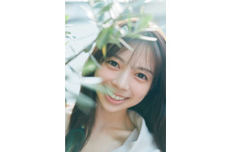 乃木坂46長嶋凛桜の撮り下ろしグラビア公開「6期生グラビア Nogizaka Colors」第6弾
