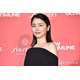 長澤まさみ、大胆な透かし編み衣装で美ボディチラ見せ「攻めてる」「芸術作品みたい」と反響