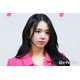 TWICEチェヨン、美脚際立つオーバーサイズTシャツで腕タトゥーチラリ「かっこいい」「見惚れてしまう」