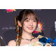 鈴木愛理、美脚際立つ着物アレンジドレスで登場 プレスショーで“ハプニング”も「忘れちゃった」