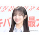 AKB48メンバー、美脚際立つミニスカ制服ショットに絶賛の声「スタイル良くて憧れ」「めっちゃ似合ってる」
