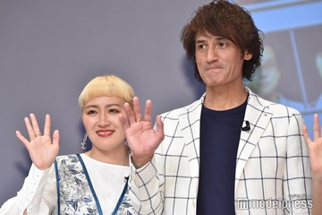 丸山桂里奈＆本並健治夫妻、サッカープレースタイルが育児に反映 愛娘との日常動画公開 画像