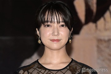 上白石萌音、奇抜ヘアで雰囲気ガラリ「びっくりした」「誰か分からなかった」と驚きの声 画像