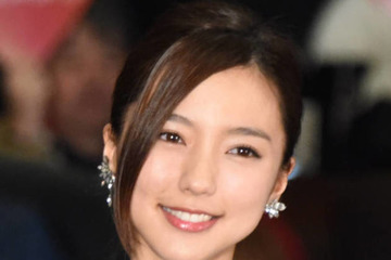 1児の母・真野恵里菜、子供の成長にほっこりな近況を報告「毎日いろいろなことが起きてます」 画像