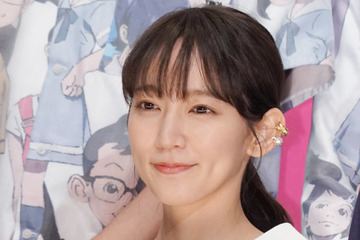 吉岡里帆、猫とのほっこりSHOTにファン悶絶「なんという神タッグ」「最高の癒し」 画像