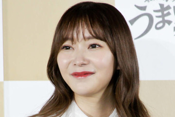 指原莉乃、肩出しコーデで万博を満喫する姿にファンほっこり「めちゃ笑顔かわいい」「いい写真」 画像