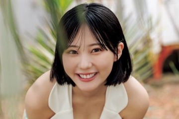 “令和のグラビアクイーン”田中美久、美谷間際立つ笑顔SHOTにドキッ！圧巻ボディを惜しげもなく披露 画像