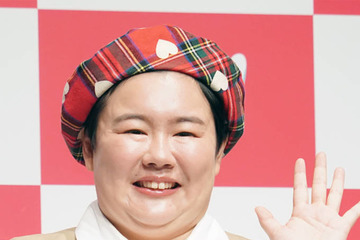 やす子、自衛隊仕込みの“暑さ対策”明かす「リュックの汗もかかずに軽く持てる」 画像