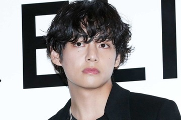 BTS・V、日本満喫オフショット公開 パック姿のドアップショットも 画像