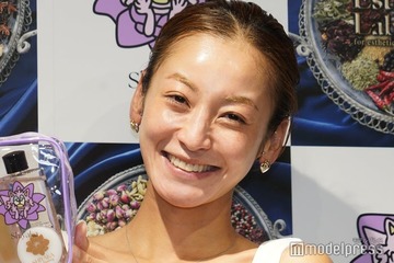 西山茉希、すっぴんでイベント登壇 インナービューティーへのこだわり明かす 画像