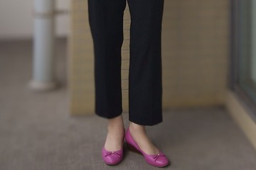 48歳PTAママが【ユニクロマネキン買い】で「アンクルパンツが長すぎる」と指摘されたので、足首を出してみた結果 画像
