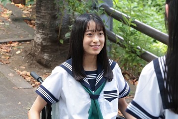 ドラマ初出演でいきなり好演が話題「明日はもっと、いい日になる」今野百々菜、演じる上で活かされた入院経験「幼いながらも罪悪感を感じた」【注目の人物】 画像
