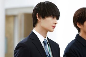 「ちはやふる」M!LK佐野勇斗、7年前とのビフォーアフター話題 ドラマでのアドリブも明かす「イケメンになりすぎてる」「天才」 画像