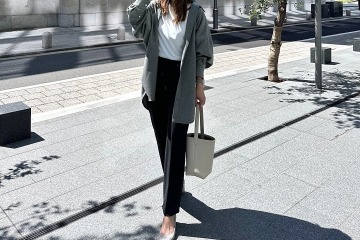 着心地とキレイ見えを両立。オフィスで映える秋の美脚パンツコーデ【40代の毎日コーデ】 画像