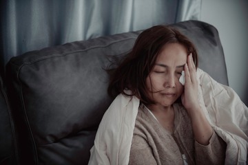 「あのとき病院に行っておけばよかった」不調を”なかったこと”にしていた40代女性が、夜中に救急搬送されるまで【2025年ベスト記事セレクション】 画像