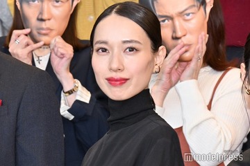 戸田恵梨香、共演の男性俳優と“匂わせ”？プレゼントしてもらったTシャツを2人で愛用「ずっと着ていました」【日曜劇場「リブート」】 画像