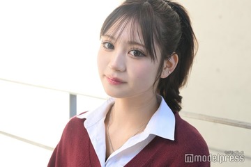 「今日好き」代田萌花（もか）、美脚全開フリルミニスカ姿披露「スタイル良すぎる」「いつもと違う前髪も可愛い」の声 画像