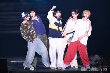 WILD BLUE、新曲ステージ初披露＆サプライズ 大学生24人と一糸乱れぬダンスで沸かす【AGESTOCK2026】 画像