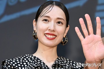 「リブート」戸田恵梨香、一香役は「ギャルが楽しくて…」現場での“笑いすぎ事件”明かされる 画像