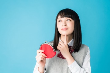 「財布に入ってたらお金が貯まらない」ものって？ FPが教える「今すぐ捨てるべき2つ」とは【GWスペシャル】 画像