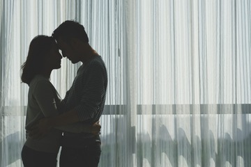 浮気ばかりするエリート銀行マンの夫。東大卒のハイスペ妻はダブル不倫に走り…【本当にあったすごい不倫GWスペシャル】 画像