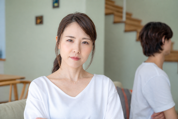 共働きなのに「小遣いは月2万」っておかしくないですか？「家計は俺が管理する」と主張する夫の裏の顔とは【2026GWセレクション】 画像