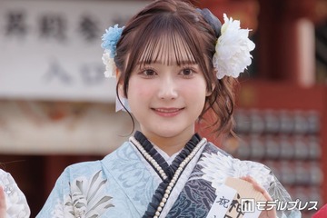 AKB48卒業発表の鈴木くるみ「髪の毛明るくしたときの写真」公開にファン絶賛「ビジュ最強」「髪の毛ツヤツヤ」 画像