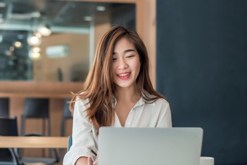 目上の人に「お体ご自愛下さい」は失礼？NGな使い方と季節のおすすめ文例は 画像