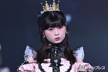 「今日好き」おひなさま（長浜広奈）、美脚際立つフリルドレス姿に熱視線「アニメから出てきたみたい」「天才的に似合ってる」【オキコレ2026】 画像
