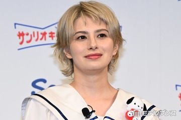 ホラン千秋、金髪からイメージチェンジ 爽やか新ヘアに「透明感が増してる」「お手本のようなハンサムショート」の声 画像