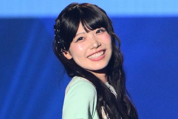 SWEET STEADY奥田彩友、美ウエストちらり「スタイルよすぎ」「笑顔かわいい」と反響【TGC松山2026】 画像