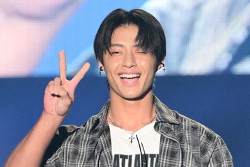 「今日好き」榎田一王（いおう）、サングラス→弾ける笑顔のギャップで魅了「かっこよすぎる」「眼福」の声【TGC松山2026】 画像