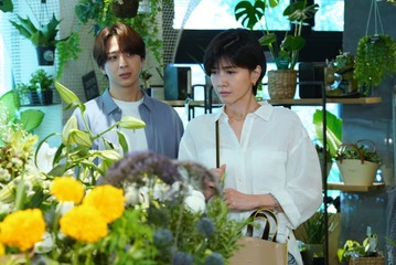 「ラストノート」葵（内田有紀）＆澄晴（寺西拓人）ベッドで抱き合う・翌朝の頬キス…急接近の夏デート ラスト1分波乱の展開に「まさか」「次回が待ちきれない」【ネタバレあり】 画像