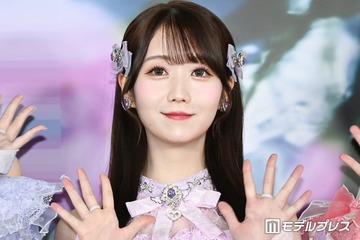 ＝LOVE大谷映美里、美脚のぞくミニワンピ×上目遣いショットにファン歓喜「きゅるきゅるの目が可愛すぎる」「キュンキュンした」 画像