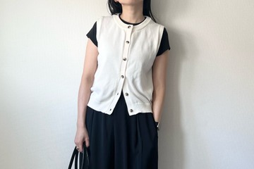 話題の【GU】バルーンパンツは履くだけで今っぽい。モノトーンでまとめて落ち着いた雰囲気に【40代の毎日コーデ】 画像
