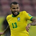 「ありがとう」 ブラジル代表アウヴェス、日本への感謝をポスト